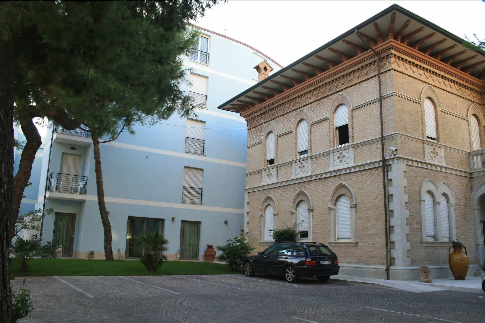 Hotel Chiaraluna Civitanova Marche Exterior foto