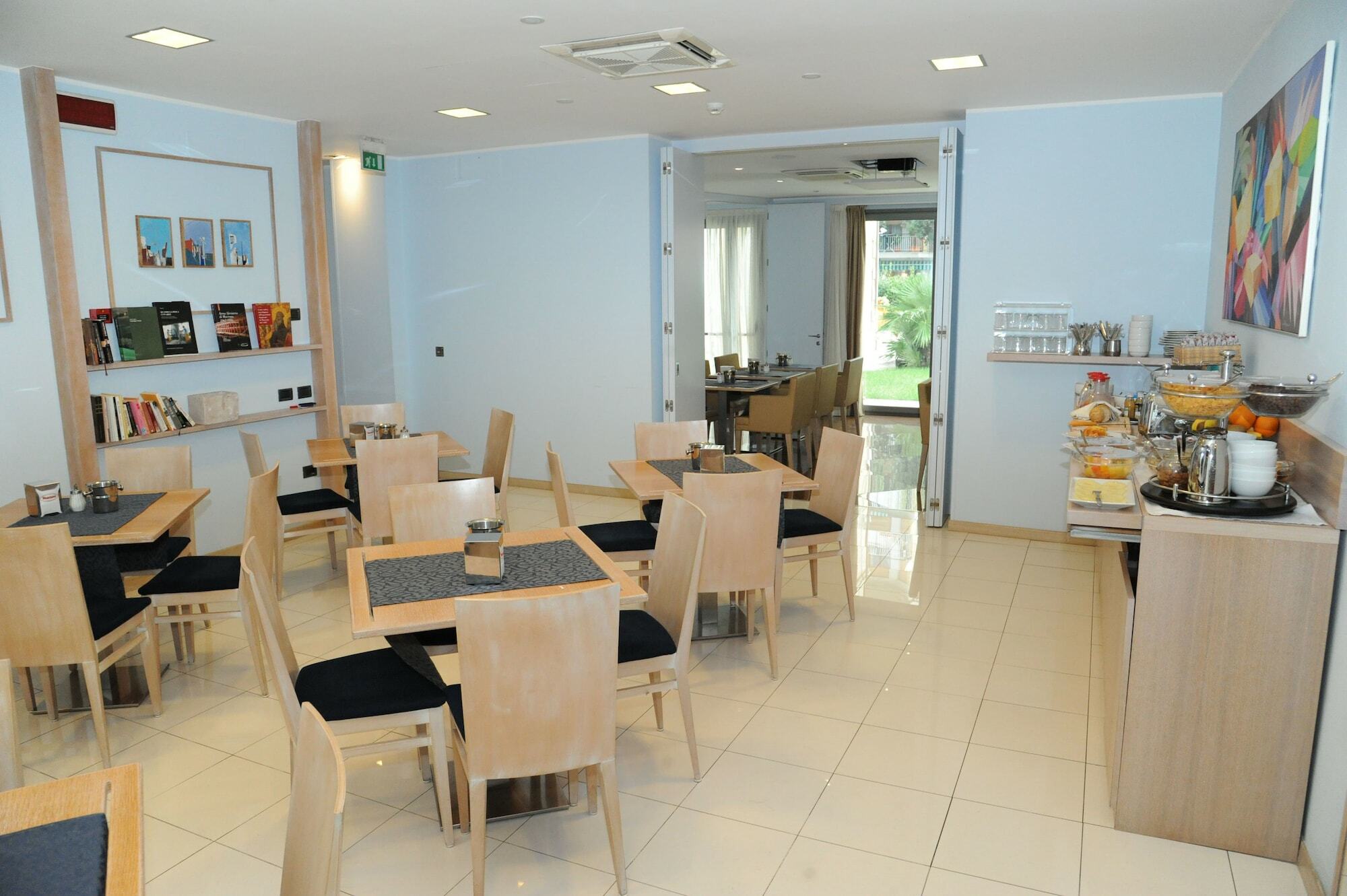 Hotel Chiaraluna Civitanova Marche Exterior foto